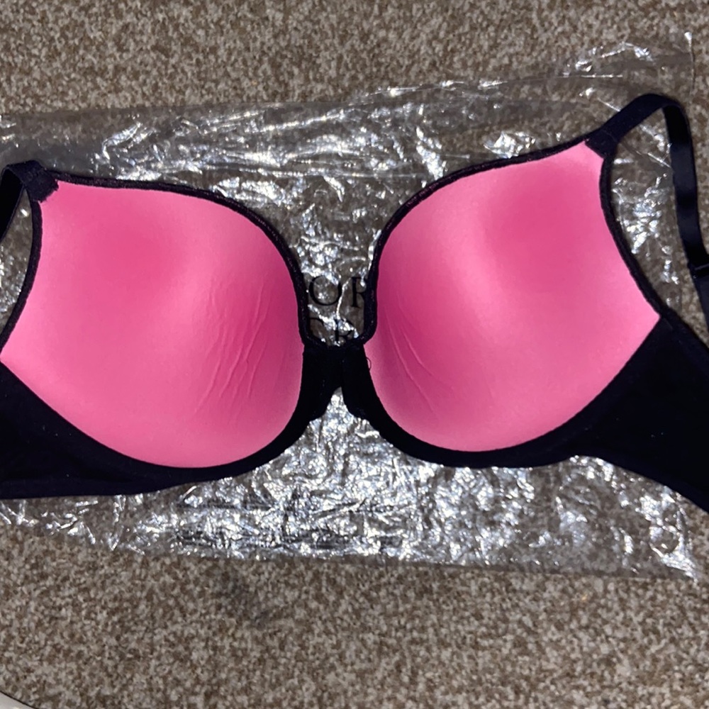 Victoria’s Secret Pink Wear Everywhere Push Up Bra - Picture 4 of 4
